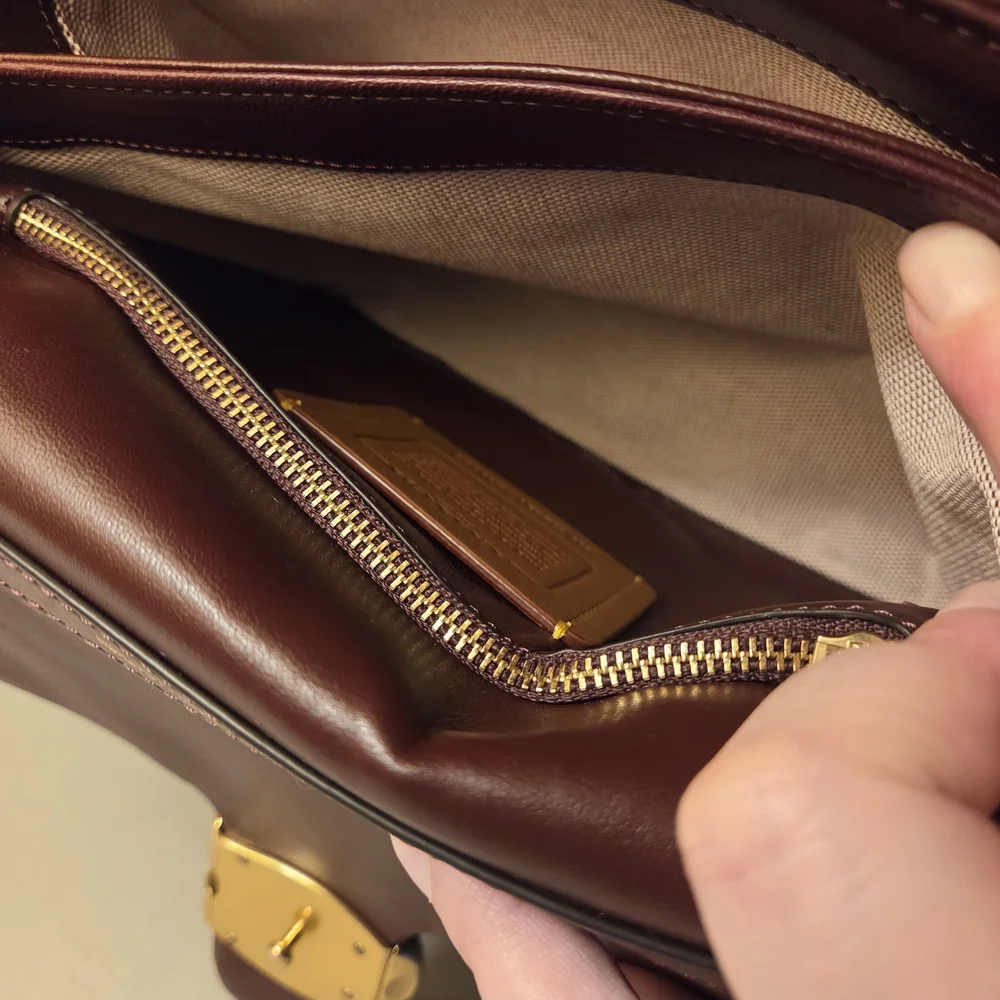 Coach Time Square Tabby 20 - Picture 8 of 9